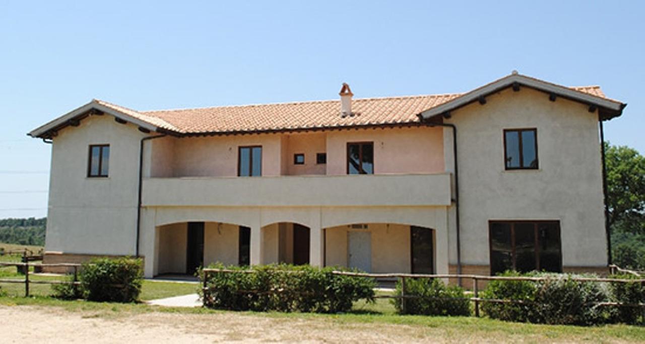 Biocampus La Roccaccia - Universita' Agraria Di Tarquinia Kültér fotó